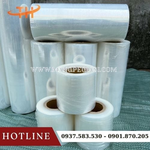 Màng PE cuộn nhỏ dùng quấn tay Màng PE cuộn nhỏ dùng quấn tay