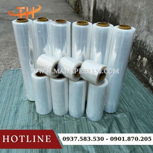 Màng PE được sử dụng rộng rãi trong nhiều lĩnh vực Màng PE được sử dụng rộng rãi trong nhiều lĩnh vực