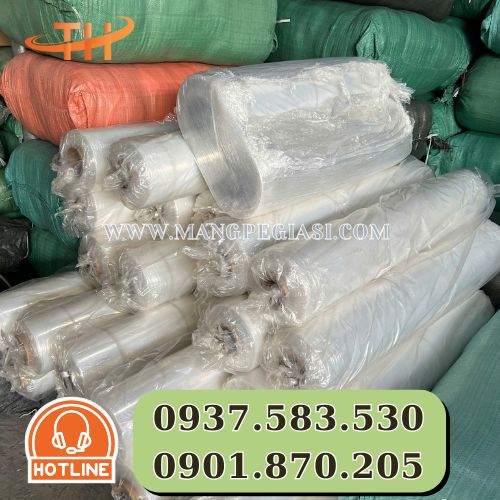 Màng PE khổ lớn dùng với máy quấn tự động Màng PE khổ lớn dùng với máy quấn tự động