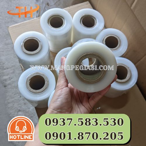 Màng PE khổ nhỏ quấn tay tiện lợi Màng PE khổ nhỏ quấn tay tiện lợi