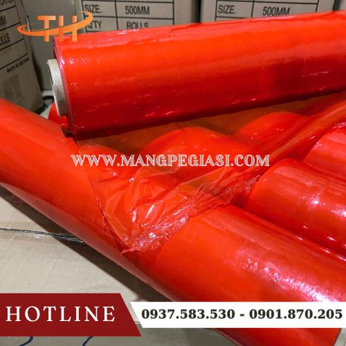 Màng PE màu đỏ bền dai quấn hàng chắc chắn Màng PE màu đỏ bền dai quấn hàng chắc chắn