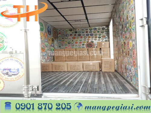 Các thùng màng PE được giao đến khách hàng sỉ ở hcm