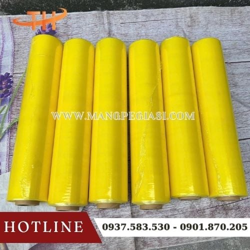 Màng PE quấn hàng màu vàng bền đẹp Màng PE quấn hàng màu vàng bền đẹp