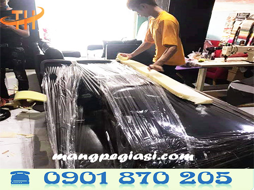 Màng PE quấn hàng nội thất nhằm chống trầy xước bề mặt