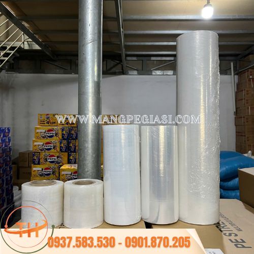 Màng PE trong suốt đa dạng kích thước Màng PE trong suốt đa dạng kích thước