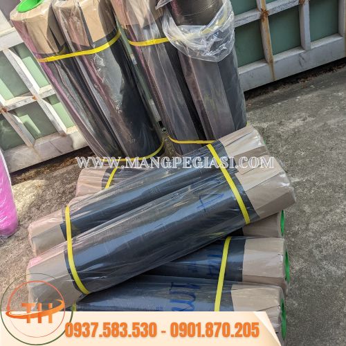 Màng phủ nông nghiệp giúp cân bằng độ ẩm đất Màng phủ nông nghiệp giúp cân bằng độ ẩm đất