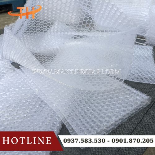 Màng xốp nổ sản xuất theo kích thước yêu cầu Màng xốp nổ sản xuất theo kích thước yêu cầu