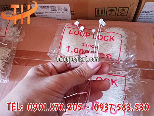 Màu trắng là màu phổ biến của đạn xỏ nhựa