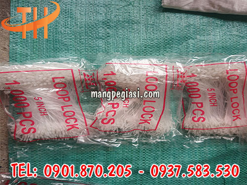 Đạn xỏ nhựa giúp cố định nhãn mác rất tốt