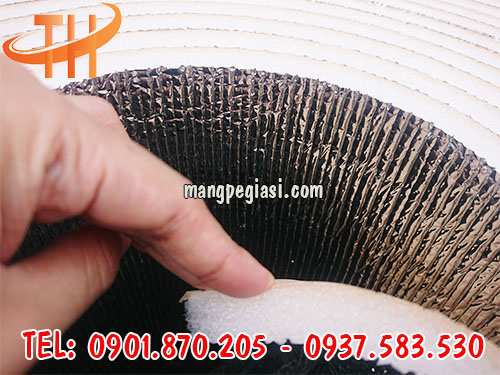 Xốp cách nhiệt có keo chất lượng cao