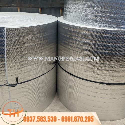Xốp cách nhiệt tráng bạc 1 mặt Xốp cách nhiệt tráng bạc 1 mặt