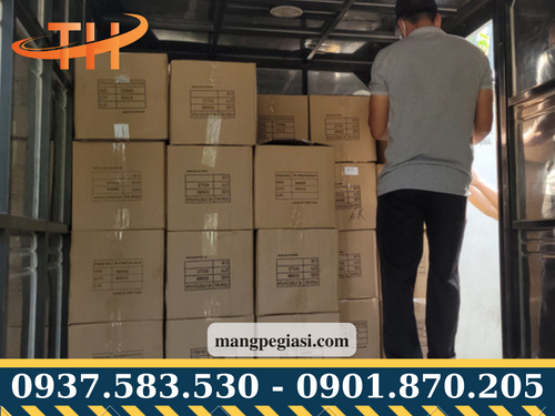 Màng pe quấn hàng