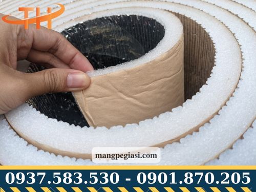 Xốp cách nhiệt có keo opp