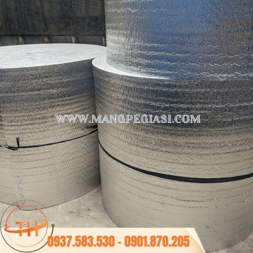 Xốp PE tráng bạc cách nhiệt cách âm tốt Xốp PE tráng bạc cách nhiệt cách âm tốt