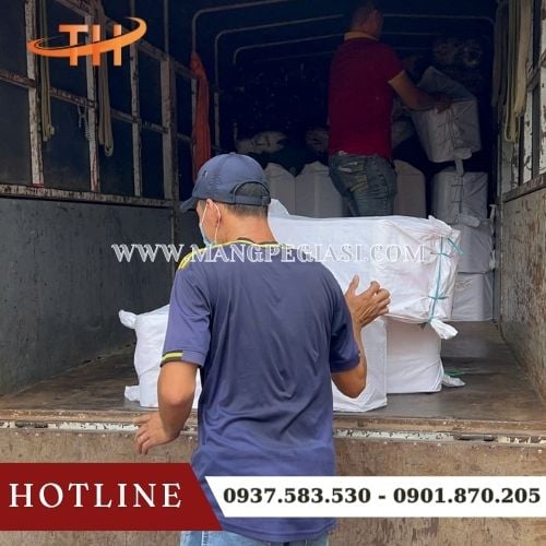Xuất kho băng keo dán nền giao tận nơi giá sỉ cho khách Xuất kho băng keo dán nền giao tận nơi giá sỉ cho khách