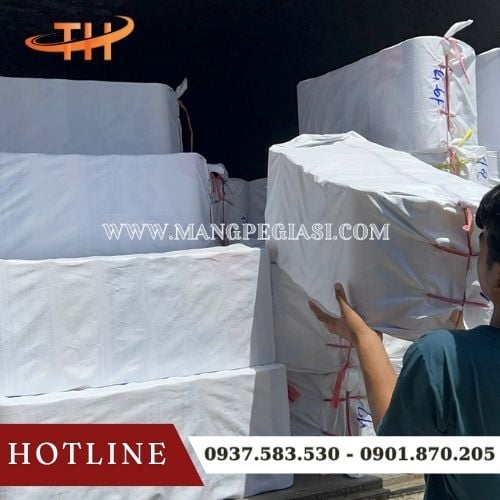 Xuất kho băng keo trong dán thùng mỗi ngày tại Thu Hồng Xuất kho băng keo trong dán thùng mỗi ngày tại Thu Hồng