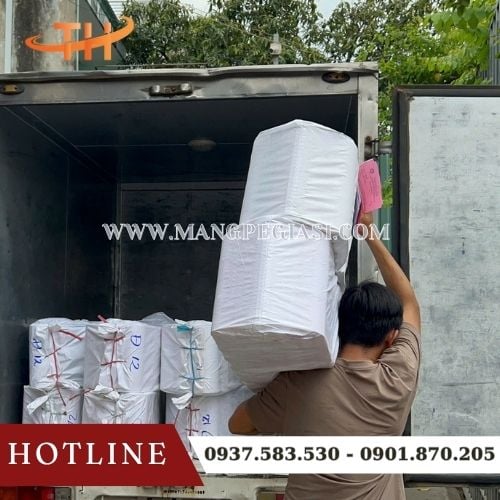Xuất kho đi đơn băng keo mỗi ngày tại kho sỉ Thu Hồng Xuất kho đi đơn băng keo mỗi ngày tại kho sỉ Thu Hồng