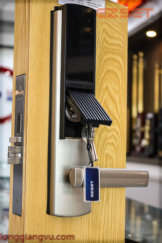 Khóa cửa điện tử cao cấp EZSET_PMR30S31 Khóa cửa điện tử cao cấp EZSET_PMR30S31