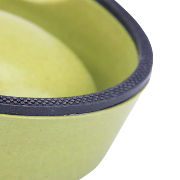 Bát ăn tre cho chó mèo hình trứng Bobo 3107Z