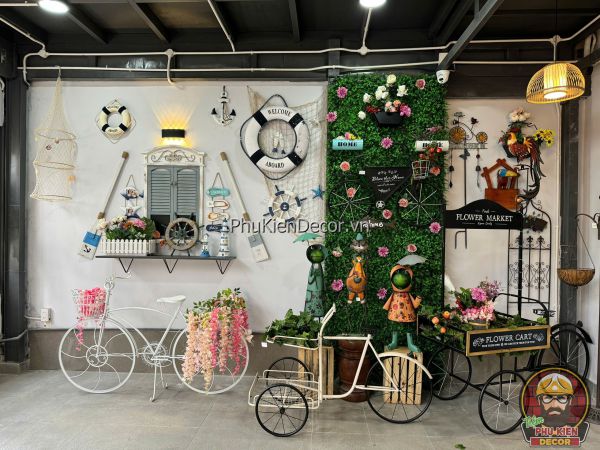 Không gian xanh ngoài trời đẹp mắt với đồ decor trang trí độc đáo Không gian xanh ngoài trời đẹp mắt với đồ decor trang trí độc đáo