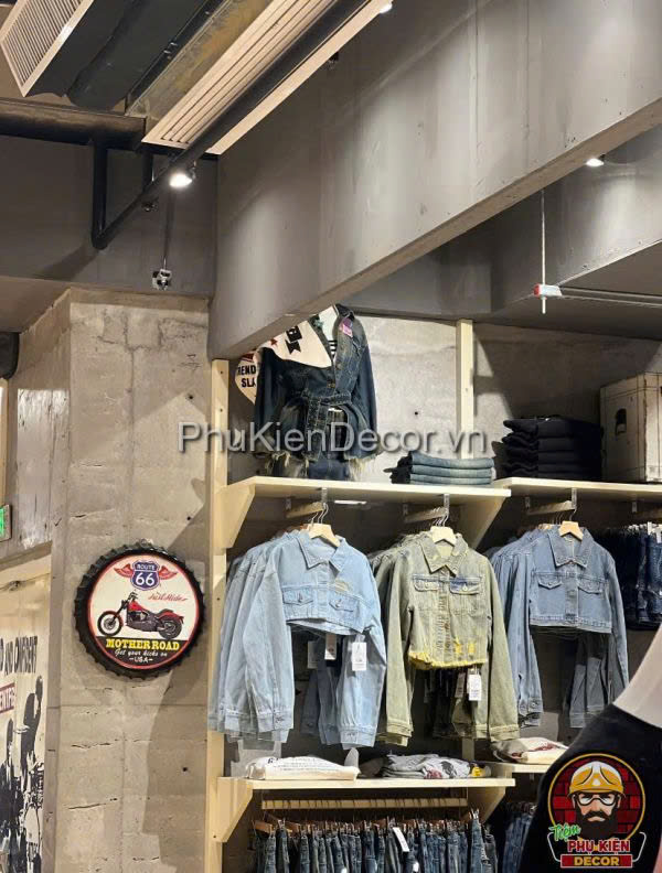 Đồ decor đa dạng tạo điểm nhấn nổi bật cho không gian check-in, chụp ảnh. Đồ decor đa dạng tạo điểm nhấn nổi bật cho không gian check-in, chụp ảnh.