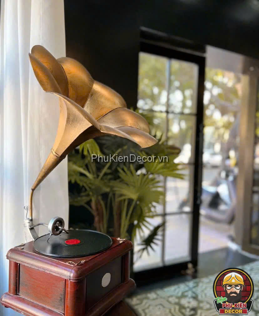 Loa kèn phong cách vintage, lựa chọn tuyệt vời cho phòng khách thêm phần cổ điển Loa kèn phong cách vintage, lựa chọn tuyệt vời cho phòng khách thêm phần cổ điển