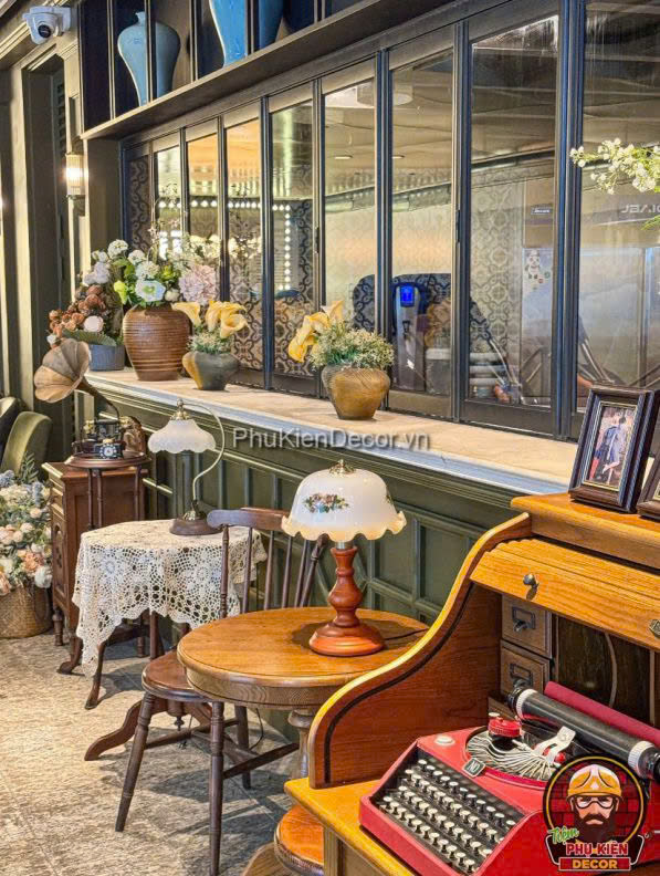 Tạo điểm nhấn khác biệt cho quán cafe, nhà hàng bằng những món phụ kiện vintage - retro Tạo điểm nhấn khác biệt cho quán cafe, nhà hàng bằng những món phụ kiện vintage - retro