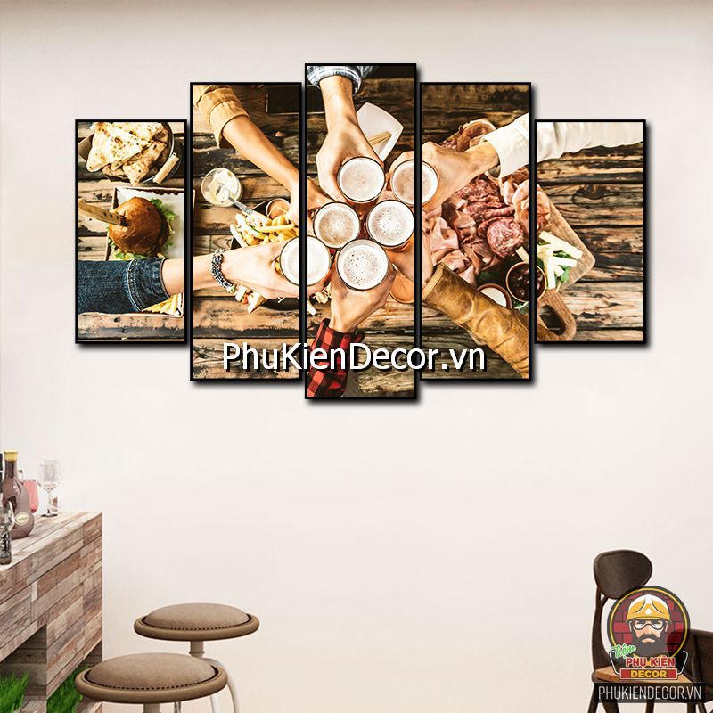 Hình ảnh quán nhậu treo tường trang trí ấn tượng Hình ảnh quán nhậu treo tường trang trí ấn tượng