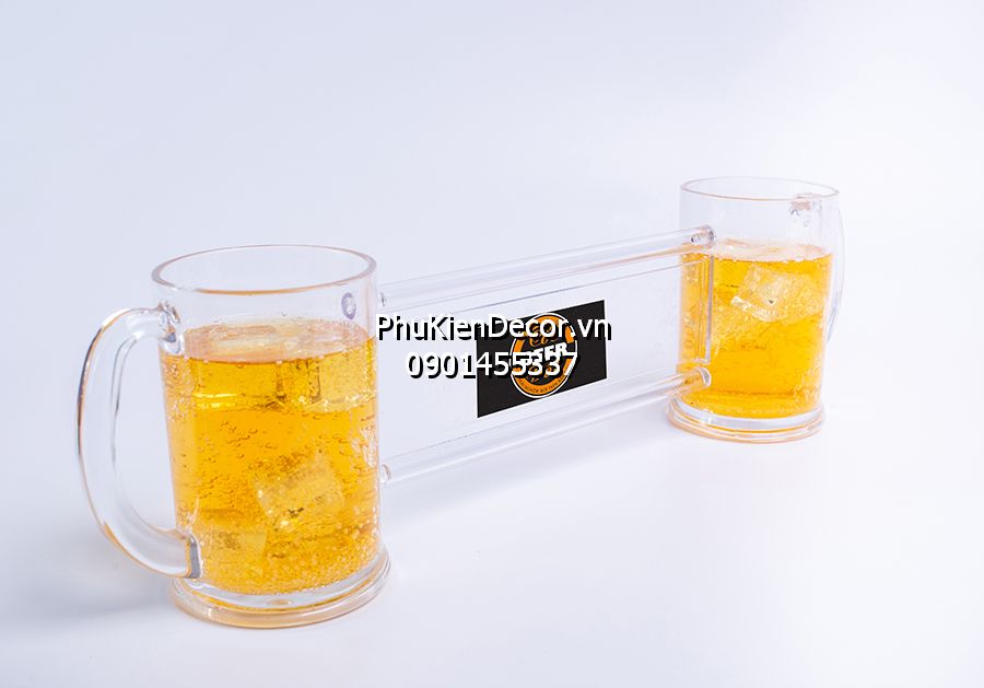 Ly bia đôi bằng nhựa - Mang lại cảm giác an toàn nhưng vui vẻ cho Khách hàng Ly bia đôi bằng nhựa - Mang lại cảm giác an toàn nhưng vui vẻ cho Khách hàng