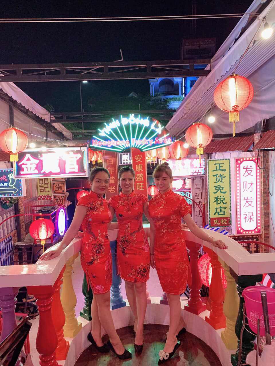 Trang trí góc Checkin cho Quán Nhậu, Nhà hàng, Quán Hải sản Trang trí góc Checkin cho Quán Nhậu, Nhà hàng, Quán Hải sản