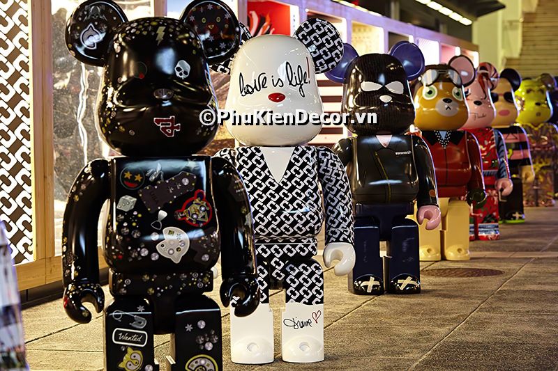 Tranh dán tường gấu Bear Brick phong cách đương đại tối giản, tạo không gian nghệ thuật Tranh dán tường gấu Bear Brick phong cách đương đại tối giản, tạo không gian nghệ thuật