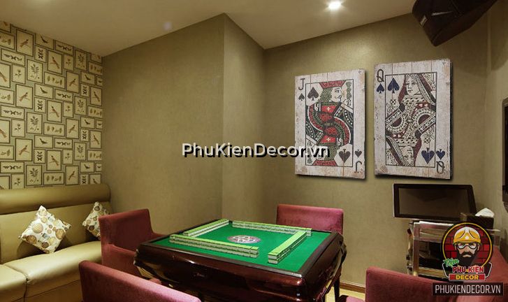 Phòng giải trí trong Nhà, cũng là nơi thích hợp để treo Tranh Lá bài gỗ lên tường Phòng giải trí trong Nhà, cũng là nơi thích hợp để treo Tranh Lá bài gỗ lên tường