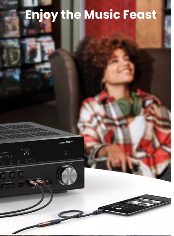 Cáp chuyển 3.5m cái sang 2 RCA dài 2m Ugreen 50131 Cáp chuyển 3.5m cái sang 2 RCA dài 2m Ugreen 50131