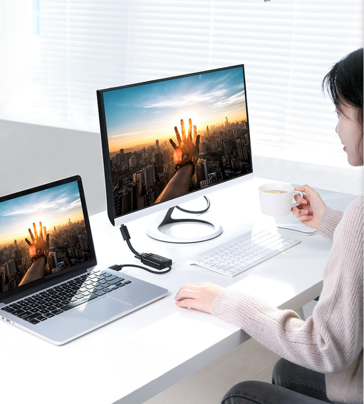 Cáp chuyển HDMI to VGA Ugreen 60738 Cáp chuyển HDMI to VGA Ugreen 60738