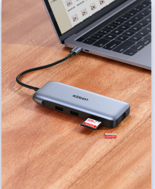 Bộ chuyển Type C to HDMI + VGA + DP + USB 3.0 + Card Reader + Type C Ugreen 70301 Bộ chuyển Type C to HDMI + VGA + DP + USB 3.0 + Card Reader + Type C Ugreen 70301