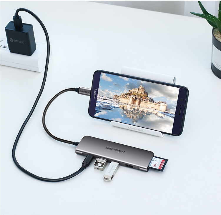 Cáp chuyển Type C to Hub USB 3.0 + Khe đọc thẻ nhớ SD/TF Ugreen 50598 Cáp chuyển Type C to Hub USB 3.0 + Khe đọc thẻ nhớ SD/TF Ugreen 50598
