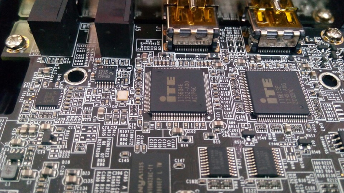 cac-ghi-hinh-avermedia-c985, cac-ghi-hinh-avermedia-GL310, cac-ghi-hinh-avermedia, cac-ghi-hinh, card-ghi-hinh