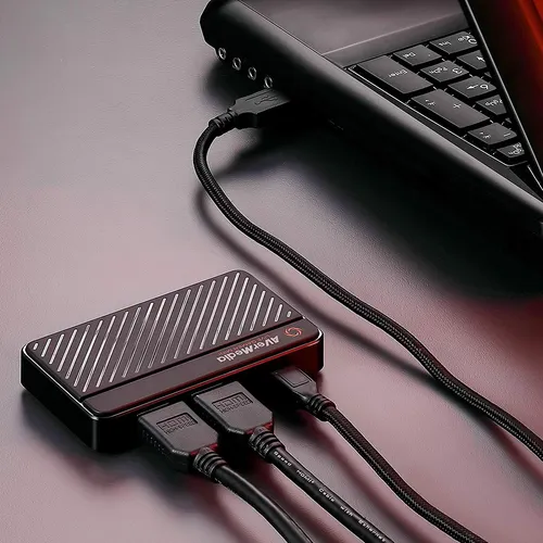 Card gắn ngoài live stream Avermedia GC311