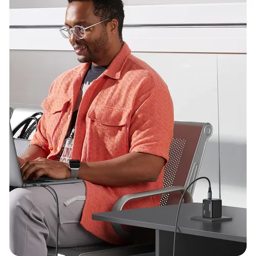 Sạc USB-C 1 cổng PD 25W công nghệ GaN Ugreen 75955 X517