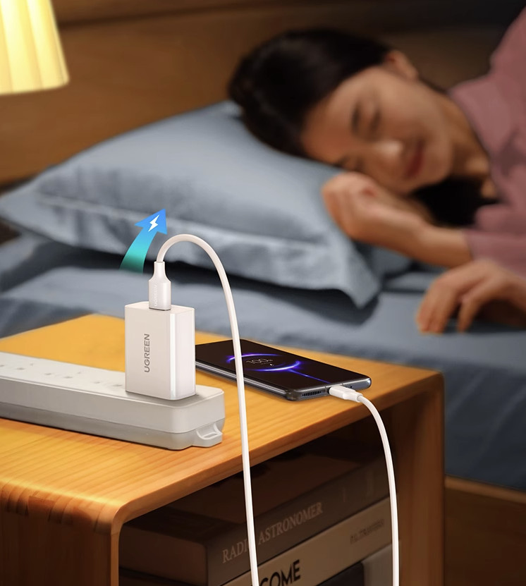 Củ sạc nhanh 18W chuẩn USB hỗ trợ QC 3.0 Ugreen 10133 Củ sạc nhanh 18W chuẩn USB hỗ trợ QC 3.0 Ugreen 10133