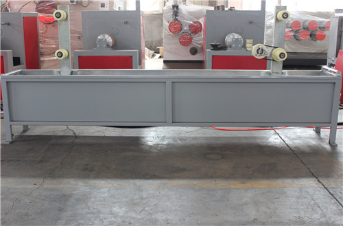 QINGDAO ZHONGRUI PLASTIC MACHINERY