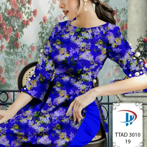 Vải áo dài hoa và lá xinh