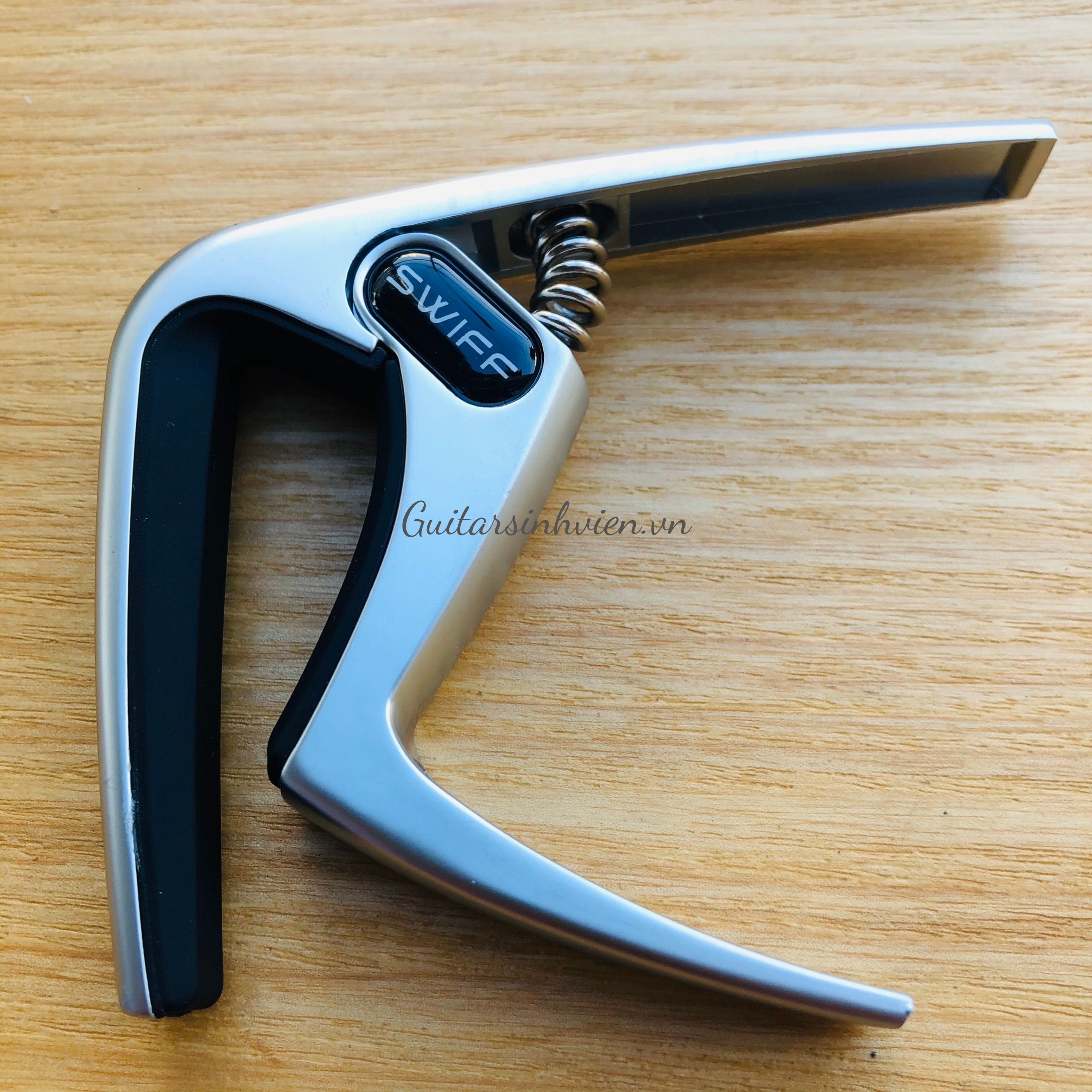 Capo đàn guitar cao cấp Swiff K8 Capo đàn guitar cao cấp Swiff K8