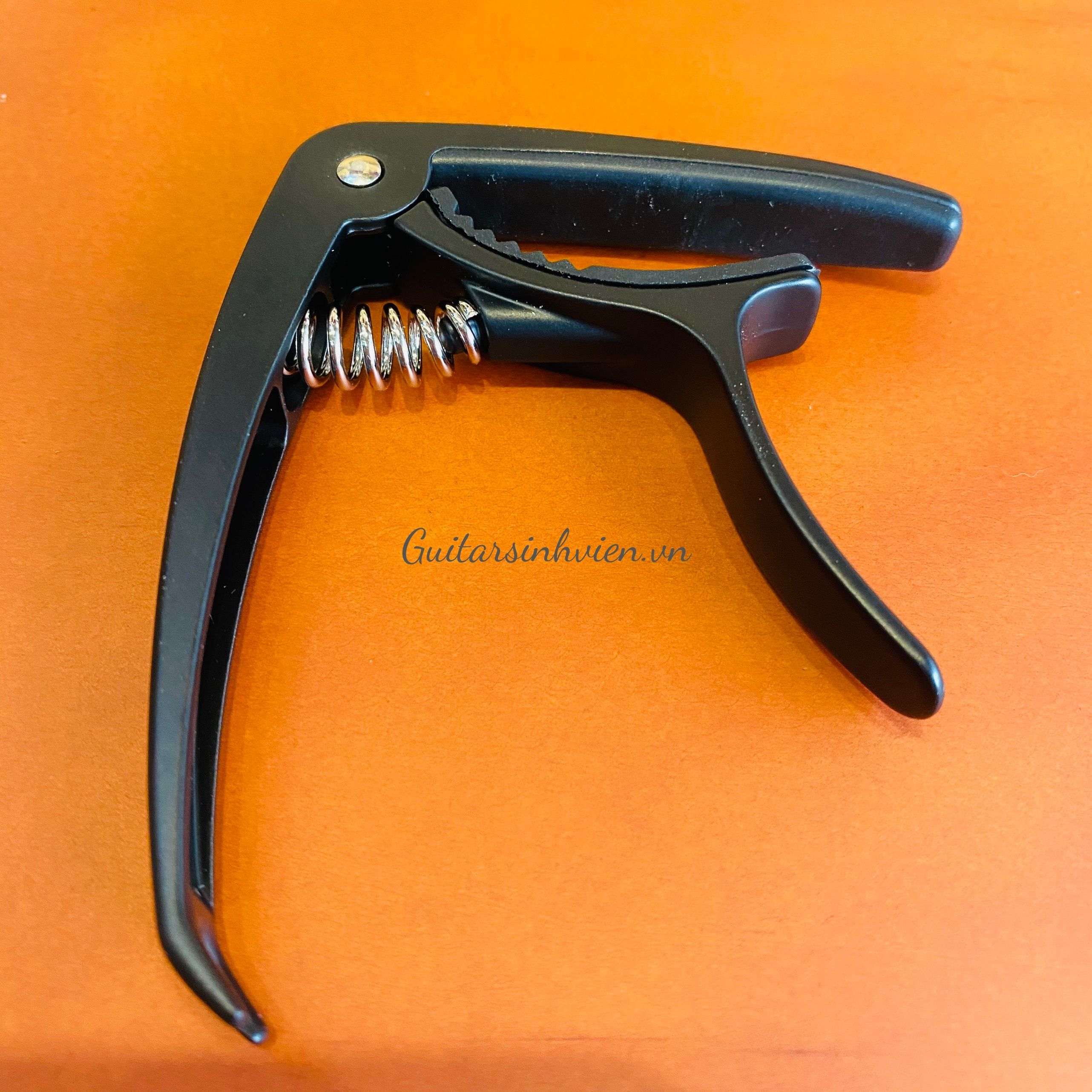 Capo đàn guitar có móc tháo chốt ghim CP2 Capo đàn guitar có móc tháo chốt ghim CP2
