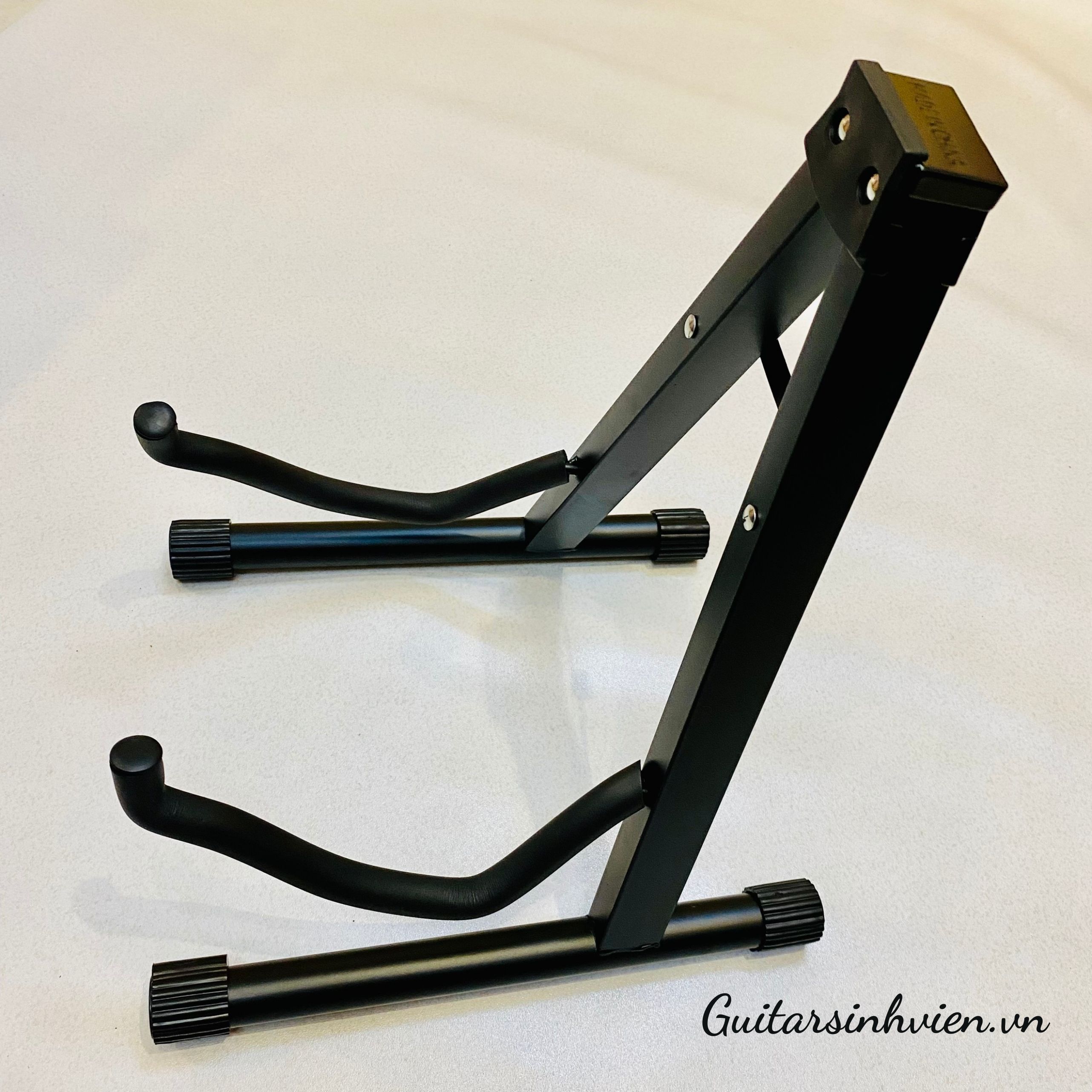 Chân để đàn guitar chữ A Chân để đàn guitar chữ A