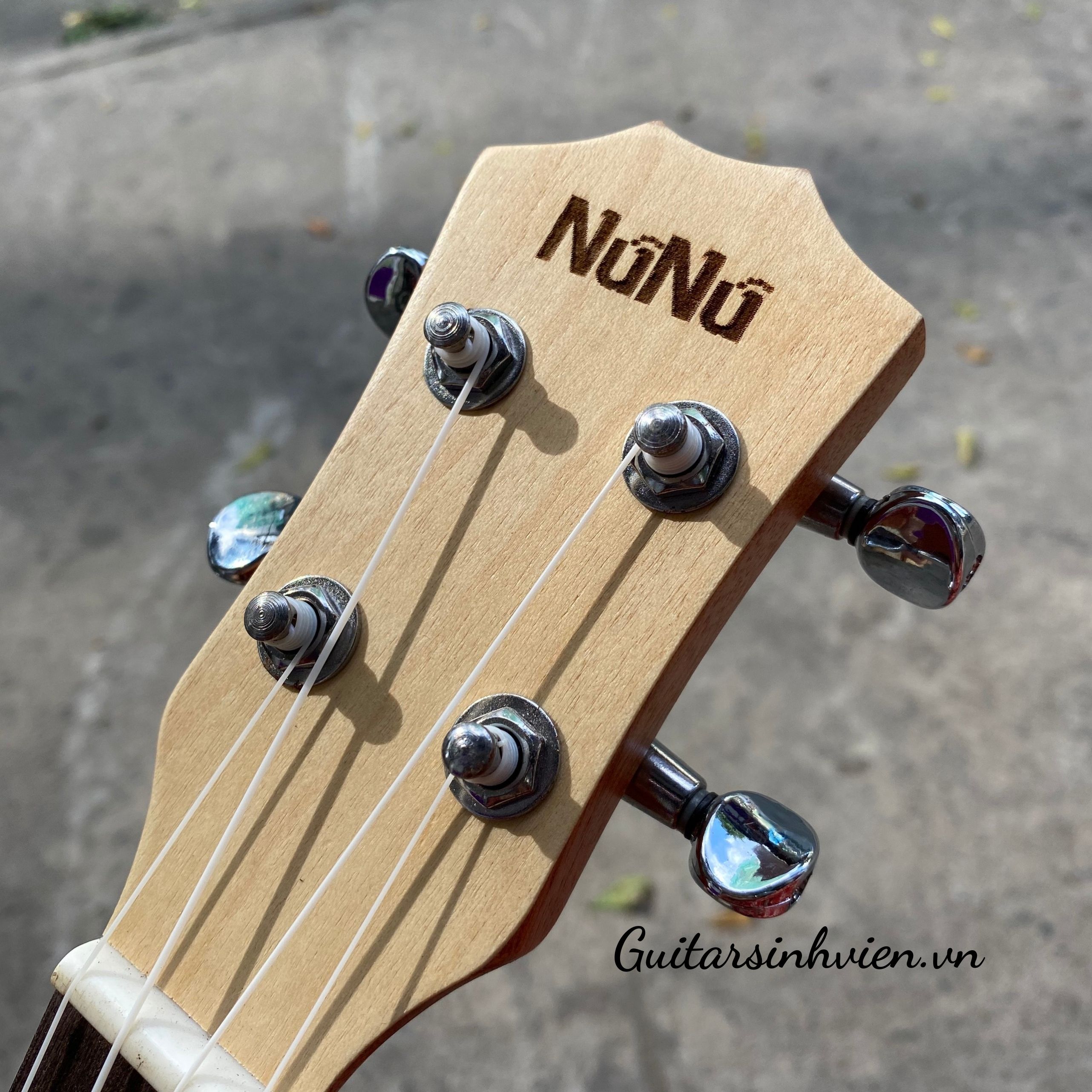 đàn ukulele gỗ mapple size concert đàn ukulele gỗ mapple size concert