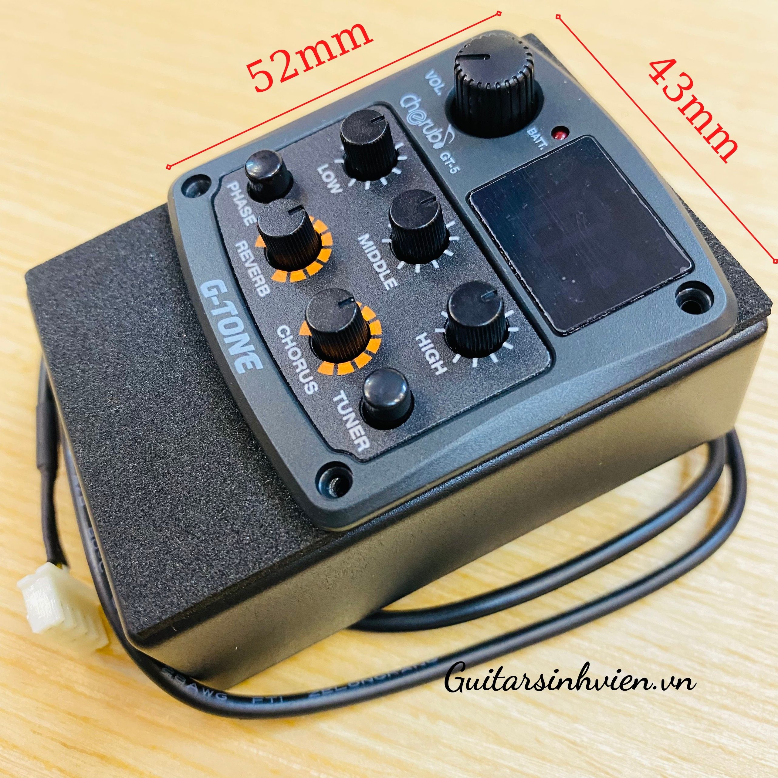 Lắp EQ đàn guitar EQ GTONE 5 chính hãng  Lắp EQ đàn guitar EQ GTONE 5 chính hãng
