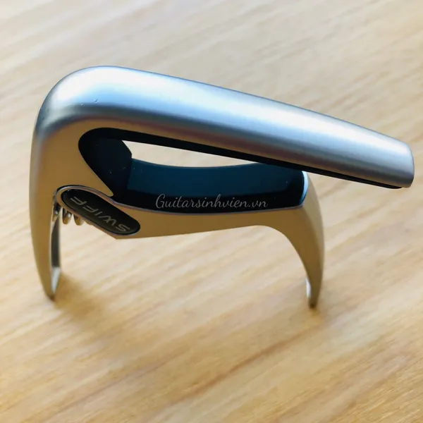 Capo đàn guitar cao cấp Swiff K8