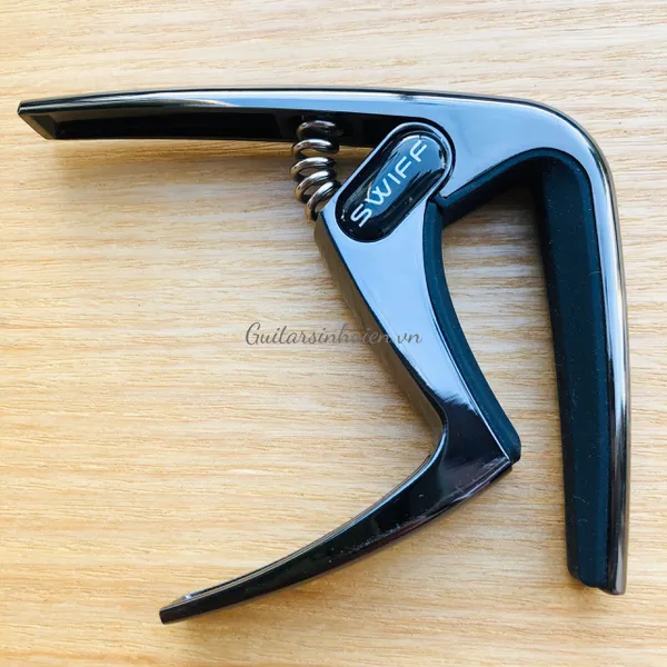 Capo đàn guitar cao cấp Swiff K8