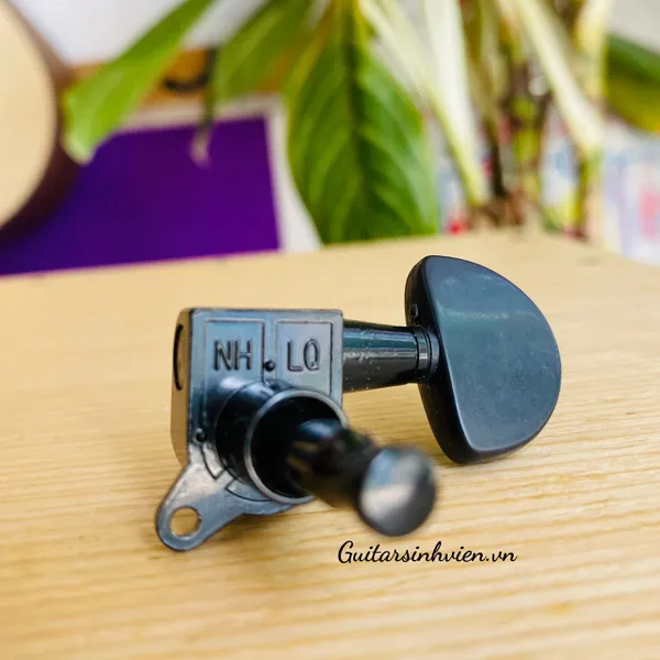 Khóa đàn guitar acoustic đúc màu đen 